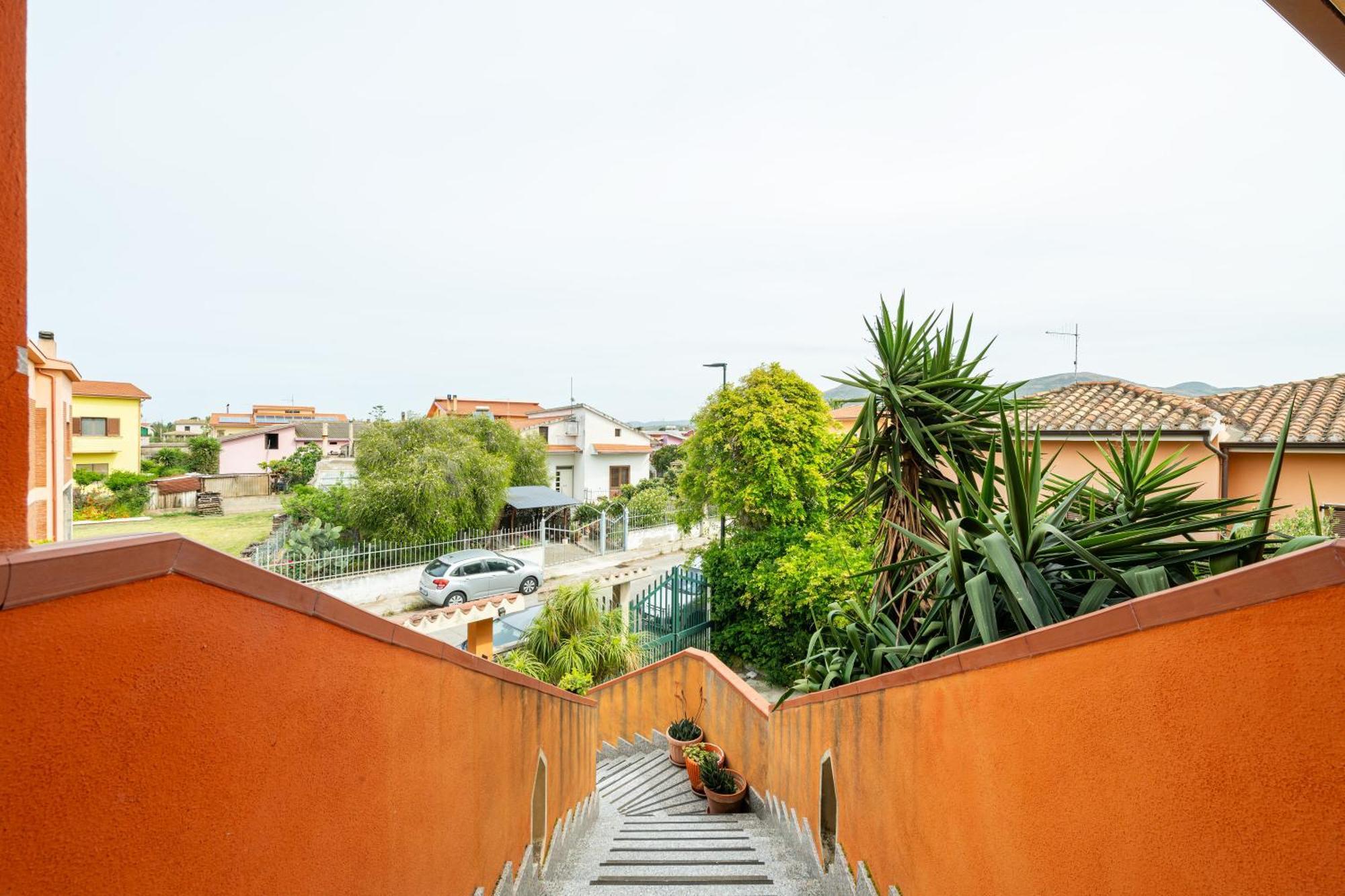 Gaia Casa Vacanze Villa San Giovanni Suergiu Luaran gambar